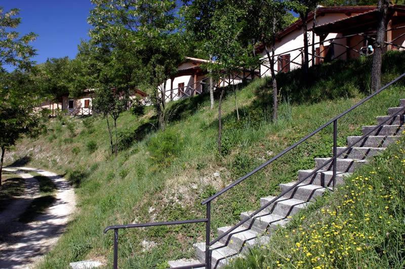 Camping Villaggio Il Collaccio Preci Exterior photo