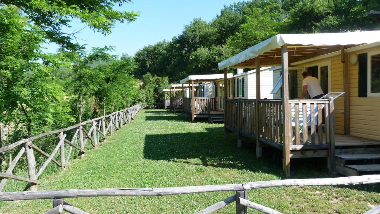 Camping Villaggio Il Collaccio Preci Exterior photo